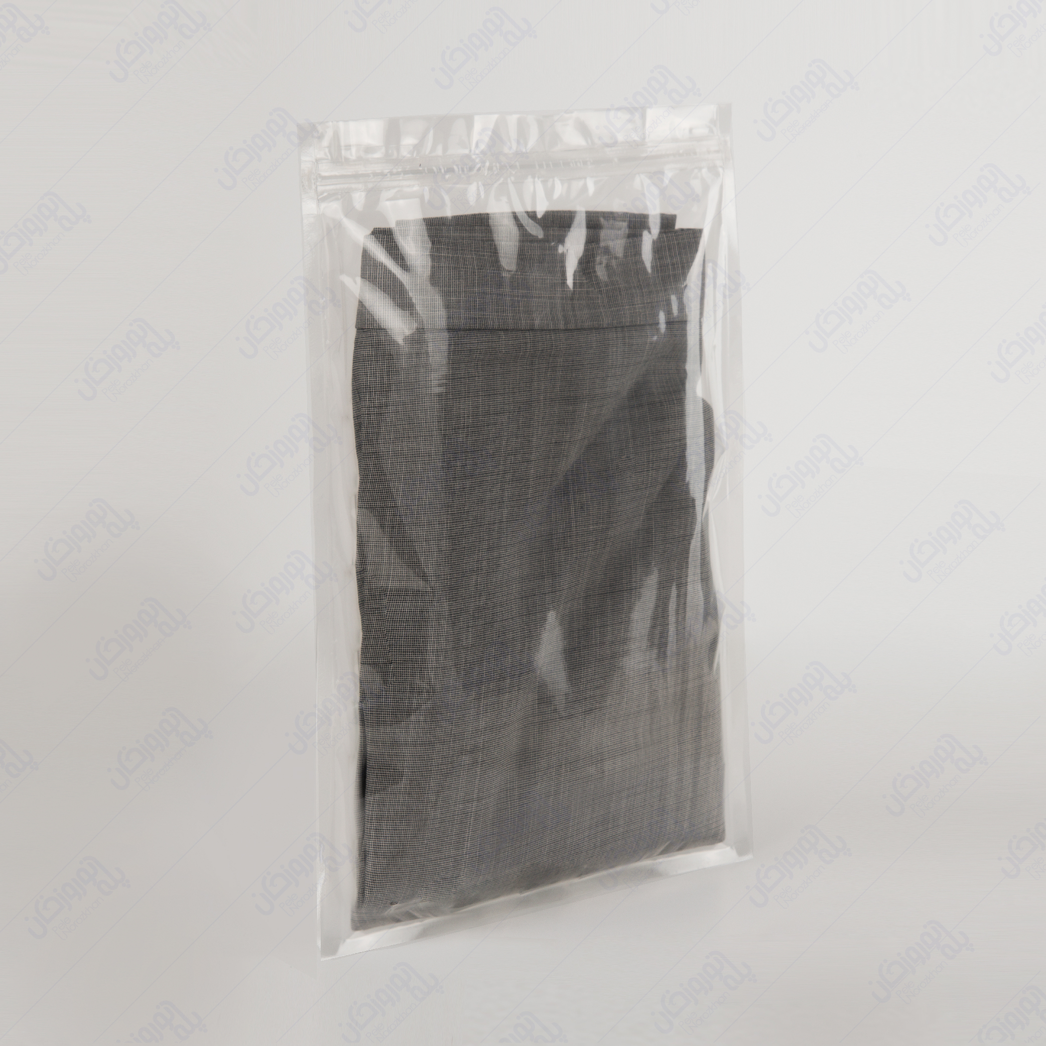 پاکت سه طرف دوخت زیپدار دو لایه شفاف براق پاکت سه طرف دوخت زیپدار دو لایه شفاف براق