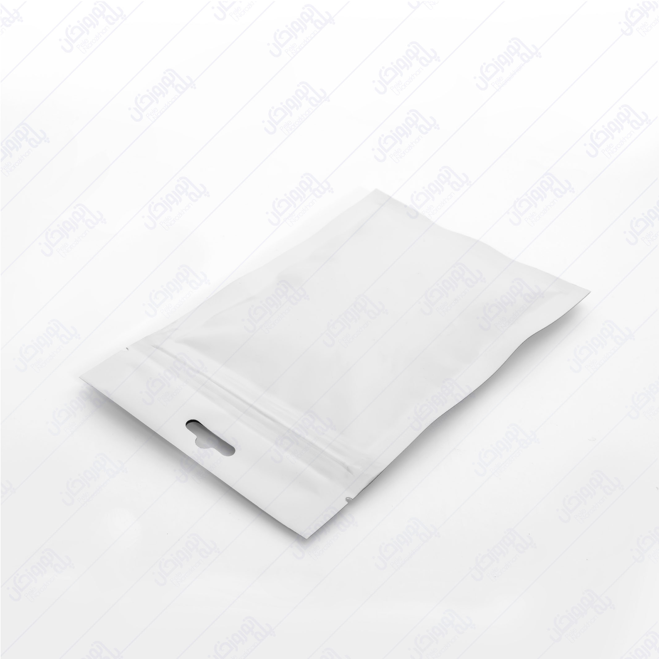 واتر مارک سه طرف مشکی سفید سه طرف دوخت متالایز سفید مات